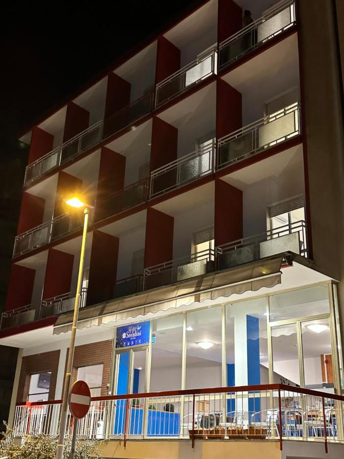 Albergo B&B Serafini Римини Экстерьер фото